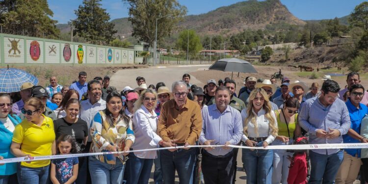 Los pueblos de la sierra están siendo atendidos sin distingos, afirma el Gobernador Rubén Rocha Moya