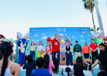 Sonrisas, sorpresas y mucha diversión durante el festejo a niñas y niños en Badiraguato