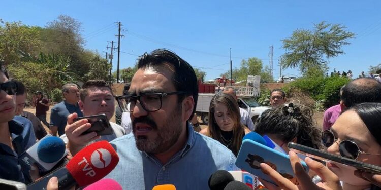 Alcalde y Rocha ponen en marcha construcción de planta potabilizará al norte de Culiacán