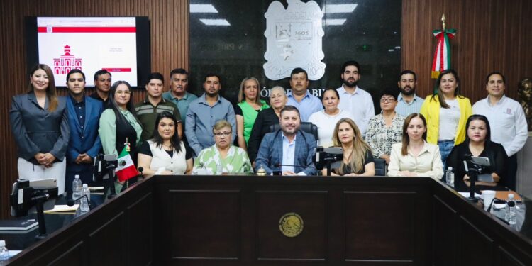 Cabildo de Badiraguato aprueba por unanimidad la designación de síndicas y síndicos municipales