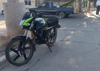 Muere joven motociclista en el IMSS cuando era atendido tras participar en un choque