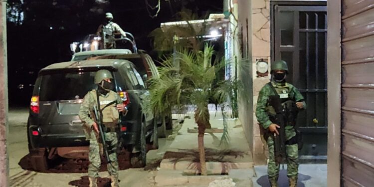 Supuesto enfrentamiento en Badiraguato deja tres militares heridos a balazos