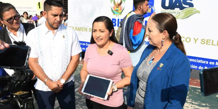 Investigadora de la Facultad de Informática Mazatlán de la UAS, finalista en los Premios Mujeres en Inteligencia Artificial de Norteamérica 2025