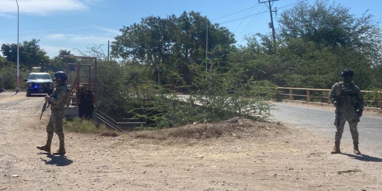 Hallan a un hombre asesinado a balazos en El Quemadito