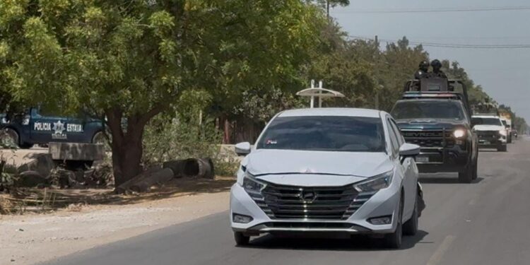 Enfrentamiento en Navolato deja varios detenidos y armas aseguradas