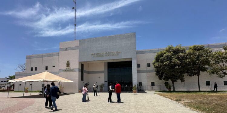 Por problemas de salud no acude a audiencia Gerardo Vargas, García Castro y otros ex funcionarios acusados de arrendamiento irregular de patrullas por un monto millonario