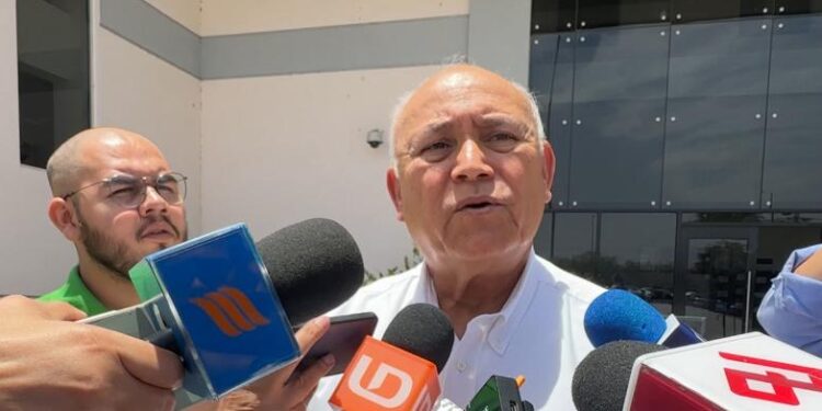 “Yo estoy con la frente en alto, limpio”: Ex titular del Órgano Interno de Control, uno de los acusados por la presunta renta irregular de patrullas en Ahome