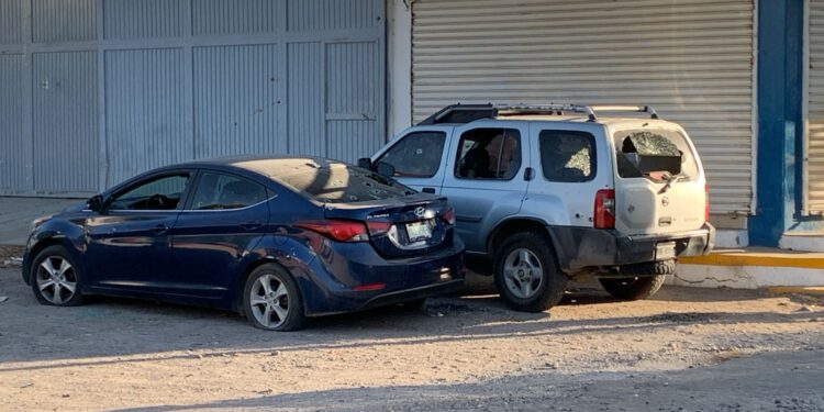 Grupos armados realizan ataques simultáneo en la capital sinaloense