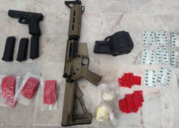 Detienen a civil con armas, droga y municiones en Mazatlán