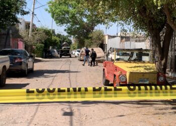 Abandonan a una mujer asesinada a balazos en la colonia Tierra Blanca