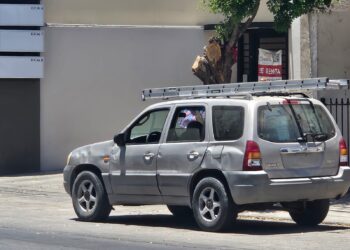 Muere pintor al caer de lo alto de una residencia en Las Quintas