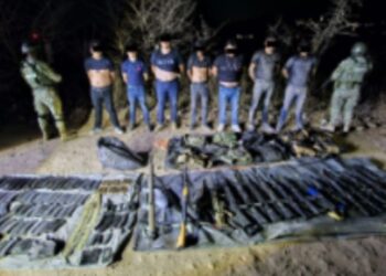 En Carrizalejo, fueron detenidos 7 civiles, 3 vehículos, armamento y equipo táctico