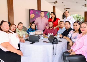 “Los maestros tienen un aliado presidente”: José Paz López reconoce y reitera su compromiso a docentes en Badiraguato