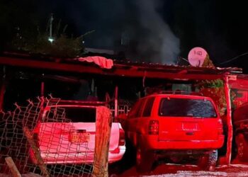 Grave vecino de Badiraguato tras intentar explotar su casa con su familia al interior