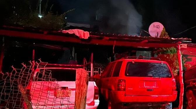 Grave vecino de Badiraguato tras intentar explotar su casa con su familia al interior
