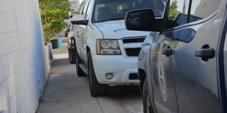 Levantan a padre y sus dos hijos en Villas del Real