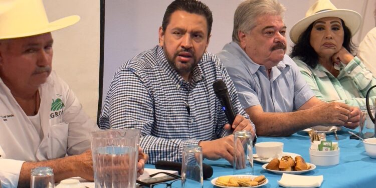Hasta los 6,300 pesos se comercializa el maíz en Sinaloa al bajar de 6 millones de toneladas a 1.7 la producción: Ismael Bello Esquivel