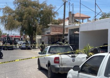 Asesinan mecánico en una cochera de una casa de la 21 de Marzo