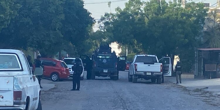 Atacan a balazos dos casas con conexión en la colonia Margarita