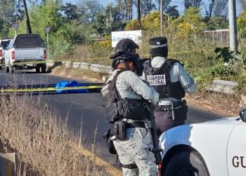 Hallan asesinado a un hombre en la carretera Culiacán-Eldorado