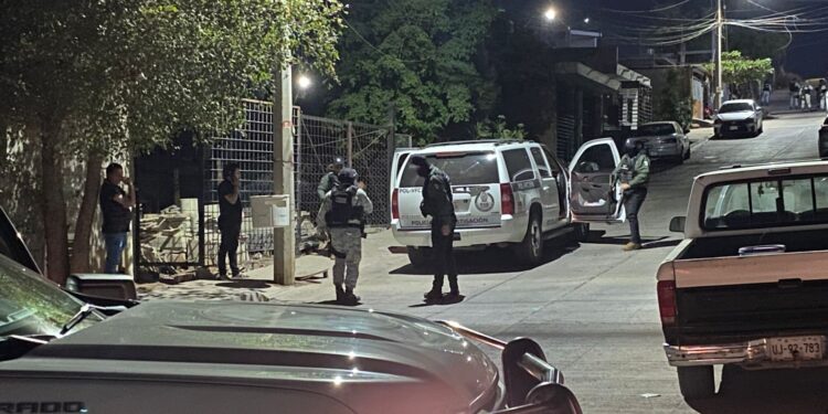 Asesinan con “Cuernos de Chivo ” a dos hombres desconocidos en la 22 de Diciembre