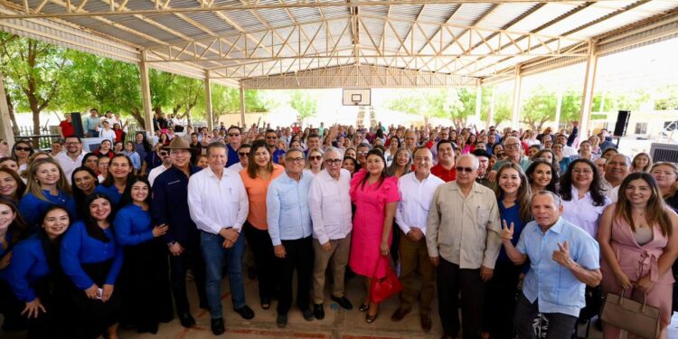 Gestionar mejores condiciones laborales para docentes federales del norte de Sinaloa, compromiso del Gobernador Rocha Moya