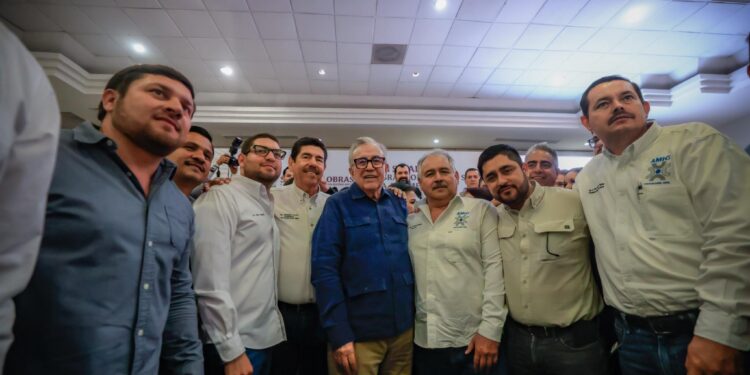 Presenta Rocha ante empresarios y cámaras industriales y de servicios, el Plan Sinaloa de Reactivación Económica y Social para Ahome