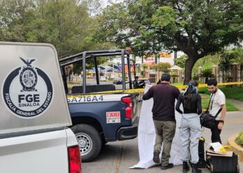 Hallan asesinado a un hombre frente al Hotel Lucerna en pleno medio día