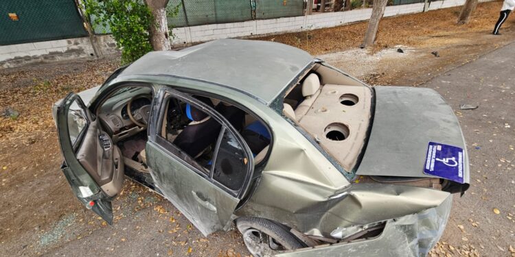 Adulta mayor resulta lesionadas en choque de alcance de dos automóviles