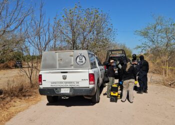Hallan a dos hombres torturados y asesinados a balazos a un costado del río Tamazula