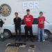 Detienen a dos hombres y una mujer con armas de fuego y en vehículo con reporte de robo