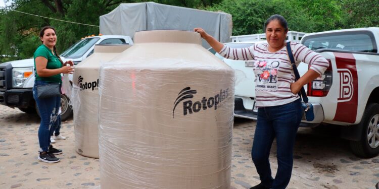 Gobierno de Badiraguato impulsa nuevo programa social municipal, cientos de familias se verán beneficiadas con tinacos