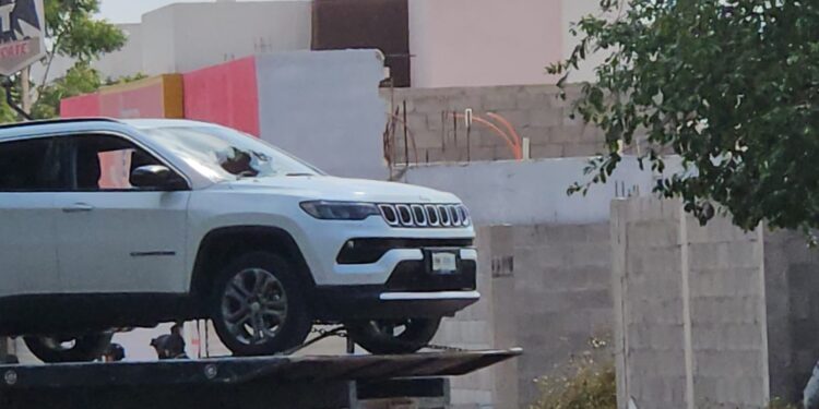 Aseguran dos vehículos utilizados para atentar contra padre e hijo