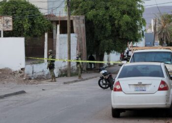 Asesinan a balazos a dos hombres jóvenes en la colonia 10 de Mayo