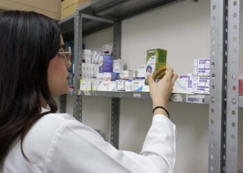 La Universidad Autónoma de Sinaloa cuenta con Farmacia Estudiantil