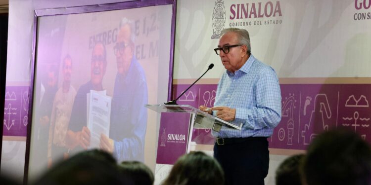 Con 21 mil títulos de propiedad entregados, Sinaloa otorga certeza jurídica a familias vulnerables: Rocha Moya