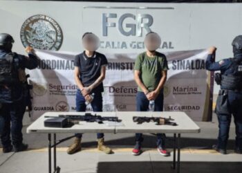 Dos jóvenes con armamento, fueron asegurados por el Grupo Interinstitucional en Navolato