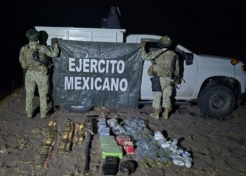 Derivado de una agresión, Grupo Interinstitucional asegura camionetas blindadas, armamento y droga en Mocorito