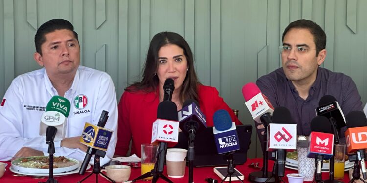 “Soy la única senadora que habla en tribuna de la violencia en Sinaloa”: Paloma Sánchez