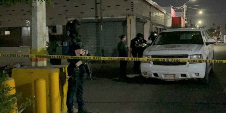 En pleno Centro de Culiacán hallan a un hombre torturado y asesinado a balazos