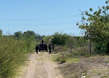 Hallan a un hombre asesinado a balazos y con huellas de violencia en Navolato