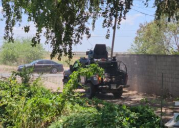 Enfrentamiento en Navolato deja vehículos asegurados y una mujer detenida