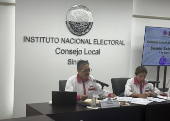 Se roban boletas y luego las regresan, observador marca boletas en Rosario y en Ayuné aún no inicia la elección