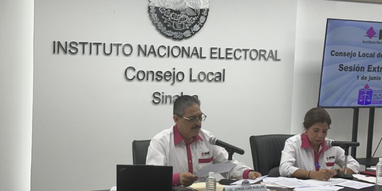 Se roban boletas y luego las regresan, observador marca boletas en Rosario y en Ayuné aún no inicia la elección