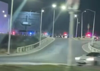 Grupos armados atacan a policías de Culiacán vestidos con  uniformes y patrullas clonadas de la Estatal