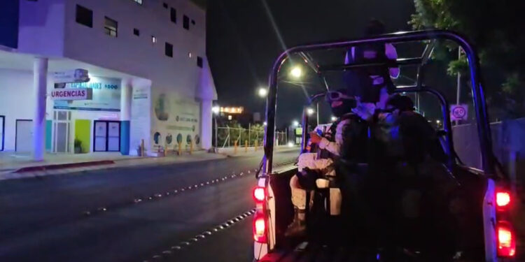 Detienen a 7 Policías Municipales por agredir a agentes estatales en la Clínica Médica de la Ciudad