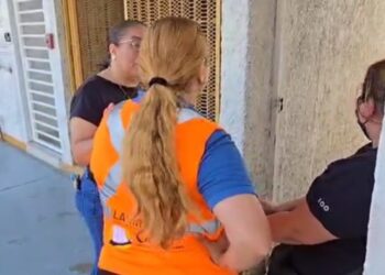 Rosalinda renuncia a su trabajo en la caseta de cobro luego del accidente