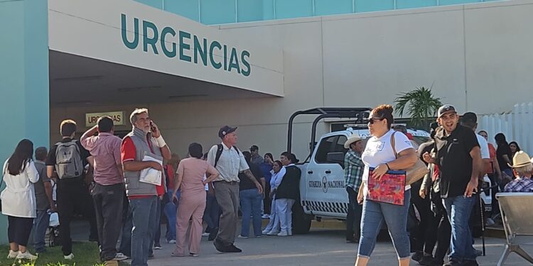 Incendio en el Nuevo Hospital General de Culiacán obliga a evacuar a pacientes