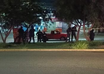 Tras persecución ejecutan con ráfagas de armas de fuego largas a comandante de la Policía Municipal