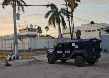 Se frena traslado de reos federales al penal de Aguaruto y se redistribuyen internos para evitar riñas: Rocha Moya